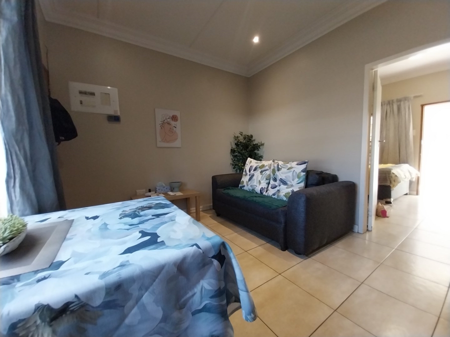 1 Bedroom Property for Sale in Die Bult North West